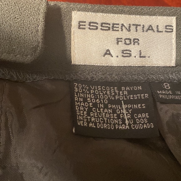Essentials for A.S.L. Lined Skirt. - Picture 4 of 5